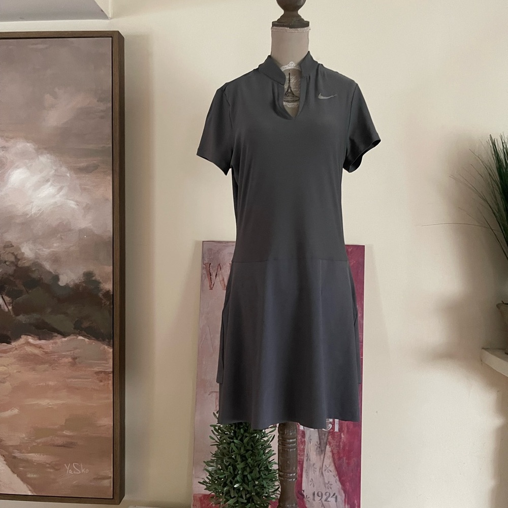 NikeGolf Slate Gray Short Sleeve Dress